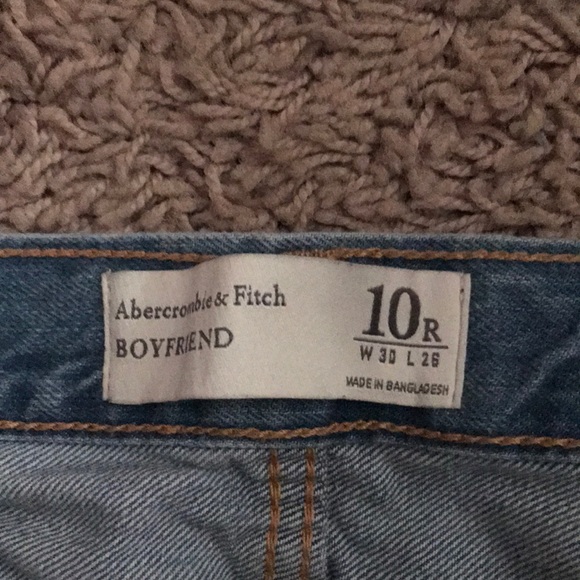 Abercrombie boyfriend jeans - Picture 4 of 4